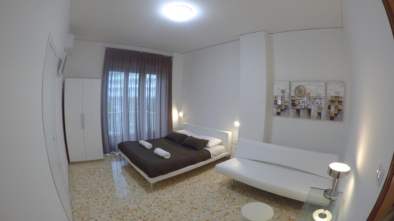 Smart B&B Салерно Екстер'єр фото